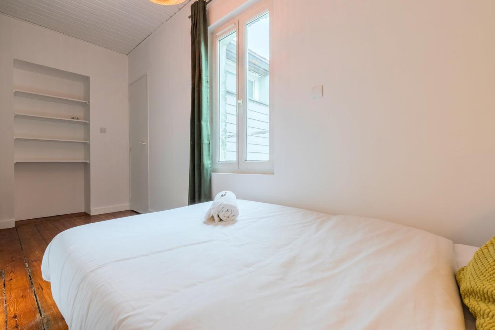 2-Bedroom Apartment Near Metro Lille Exterior photo