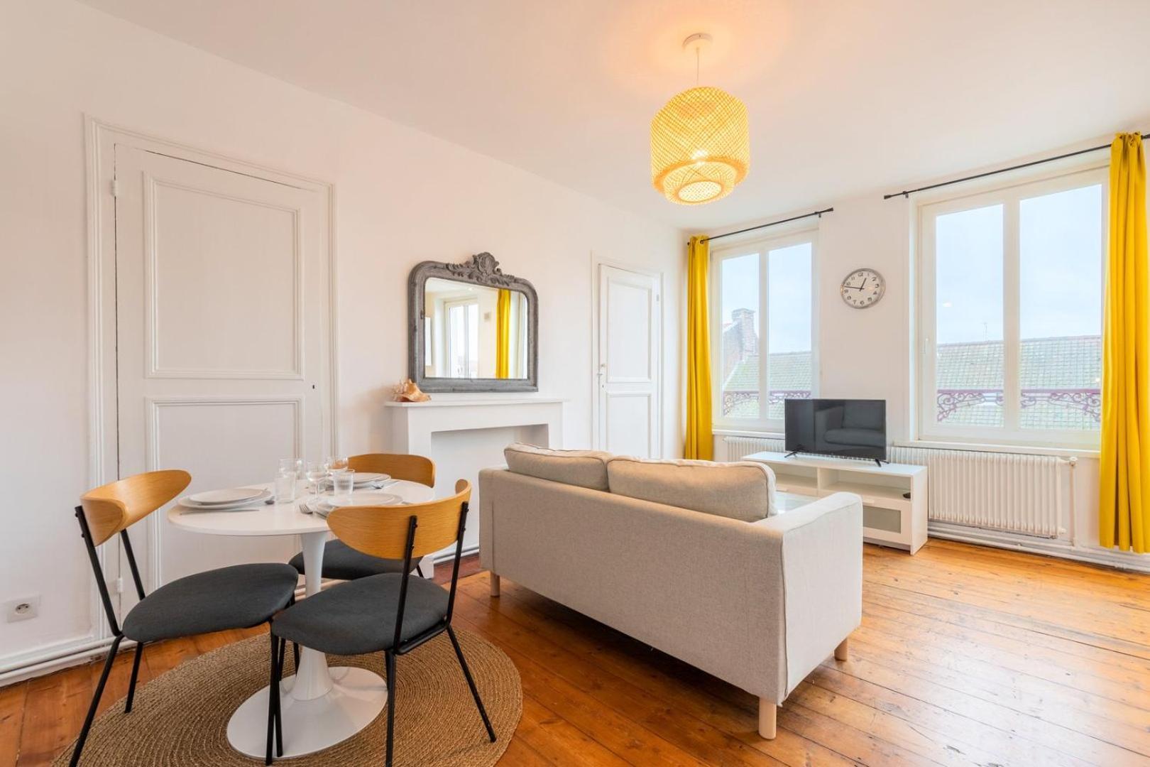 2-Bedroom Apartment Near Metro Lille Exterior photo